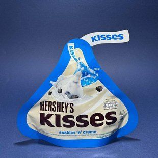 Шоколадні цукерки Hershey's Kisses Cookies 'n' Creme 82 г