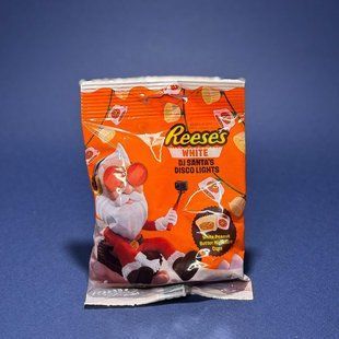 Цукерки Reese&rsquo;s Cups DJ Santa&rsquo;s Disco Lights Bag 70 г