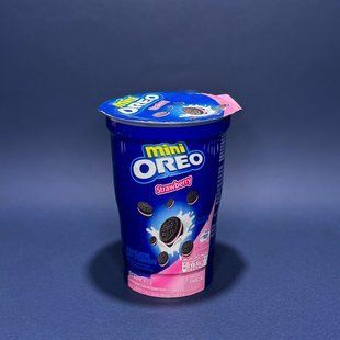 Печиво Strawberry Flavored Cream Oreo Mini 61,3 г