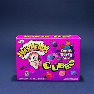 Конфеты жевательные Warheads Chewy Cubes Berry mix 113 г