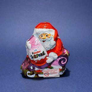 Шоколадный Kinder Surprise Santa с яйцом розовым 75 г