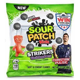 Желейні цукерки Sour Patch Kids Strikers Black Raspberry 90 г