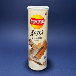 Чіпси Lay's Black Truffle Black Pepper 104 г